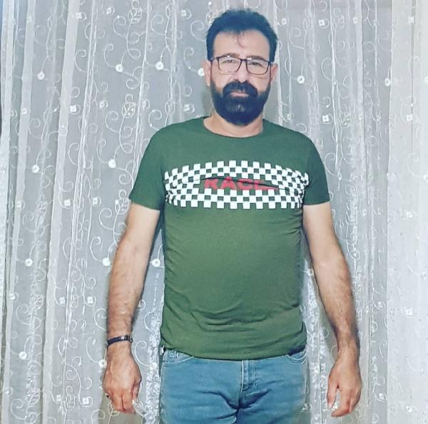 SÜRÜCÜ 16 YAŞINDA Diyarbakır’da önündeki otomobilin sağından geçmeye çalışırken, çarptığı