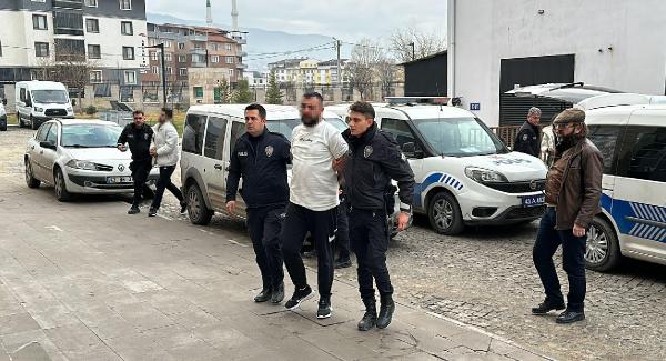 Oğuzhan KILIÇ/KÜTAHYA, (DHA)- KÜTAHYA’da, geçen yıl bir kişinin öldüğü silahlı