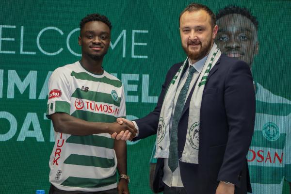 konyaspor emmanuel boateng ile 25 yillik sozlesme imzaladi d8a1516