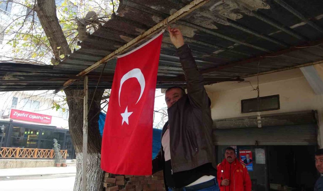 PENÇE KİLİT HAREKATI BÖLGESİNDE ŞEHİT DÜŞEN MEHMETÇİKLER İÇİN KOZANLI ESNAFLAR