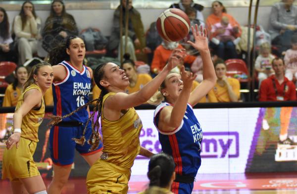 Melikgazi Kayseri Basketbol – Emlak Konut: 89-80 İlyas KAPLAN/KAYSERİ (DHA) – SALON: Kadir Has HAKEMLER: Mehmet Şahin,