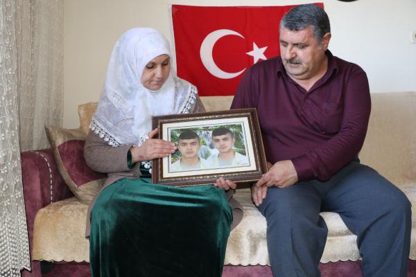 'Romatizma hastası çocuğumu küçük yaşta kandırıp dağa kaçırdılar' 'Romatizma hastası çocuğumu küçük yaşta kandırıp dağa kaçırdılar'
