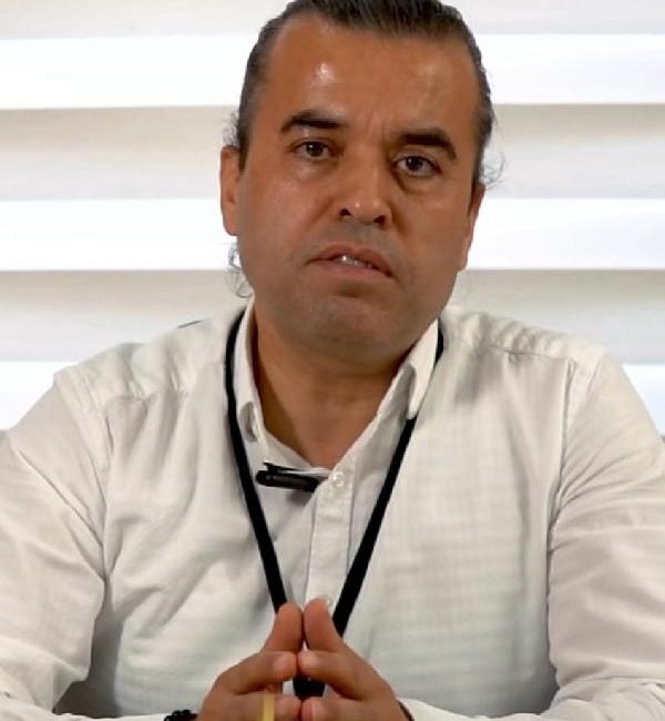 Murat KÜÇÜK/ BOLU, (DHA)- BOLU Belediye Başkanı Tanju Özcan’ı, Arapça