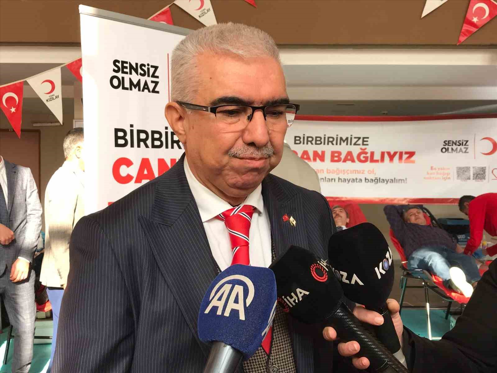 vali kosgerden kan bagisi kampanyasina destek 5fbbbb6