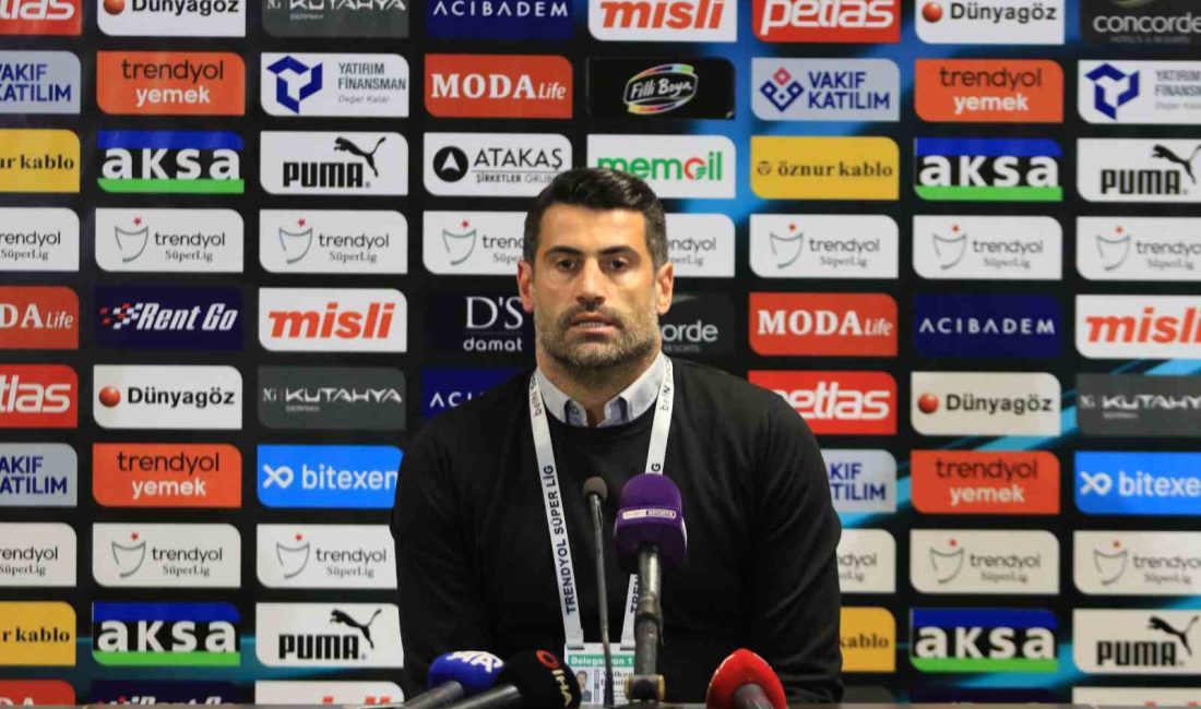 HATAYSPOR TEKNİK DİREKTÖRÜ VOLKAN DEMİREL, ALANYASPOR MAÇI SONRASI YAPTIĞI AÇIKLAMADA,