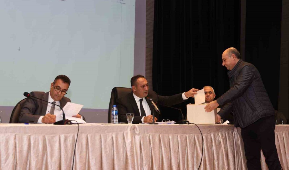 TOROSLAR BELEDİYESİ, 2024 YILININ İLK MECLİS TOPLANTISINI BELEDİYE BAŞKANI ATSIZ