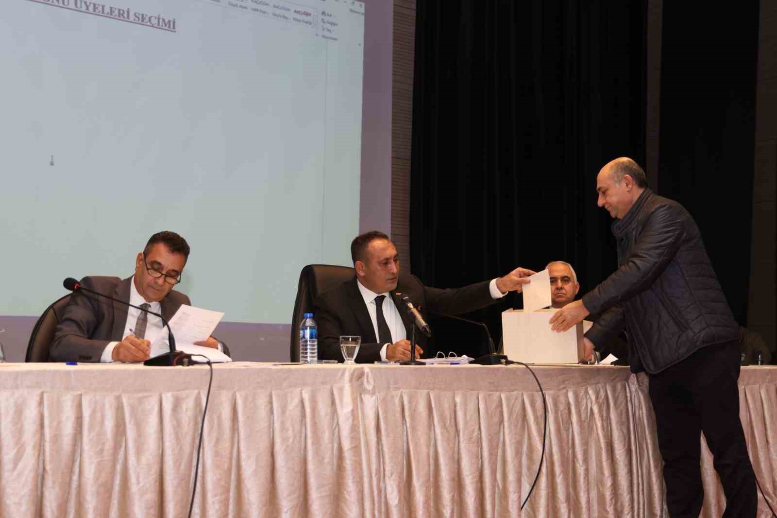 Yılmaz: "’Birlikte Türkiye’yiz’ diyen herkes özbeöz kardeşimizdir"
