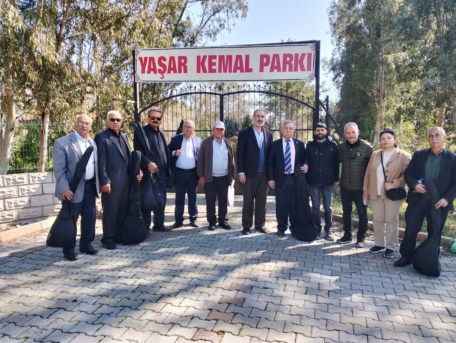 425330305 10161090489412071 1947297510558403645 n