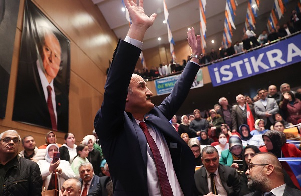 BAŞKAN OKAY, BİRLİK VE BERABERLİK İÇERİSİNDE DULKADİROĞLU’NU YENİDEN AYAĞA KALDIRACAĞIZ