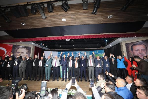 AK Parti'li Kandemir: Manisa 31 Mart'ta gerekeni yapacaktır AK Parti'li Kandemir: Manisa 31 Mart'ta gerekeni yapacaktır