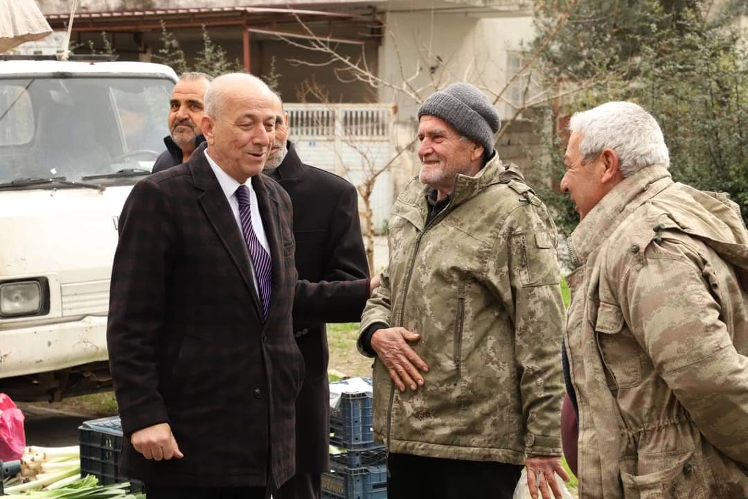 KOCA, ESNAFLARI YALNIZ BIRAKMIYOR