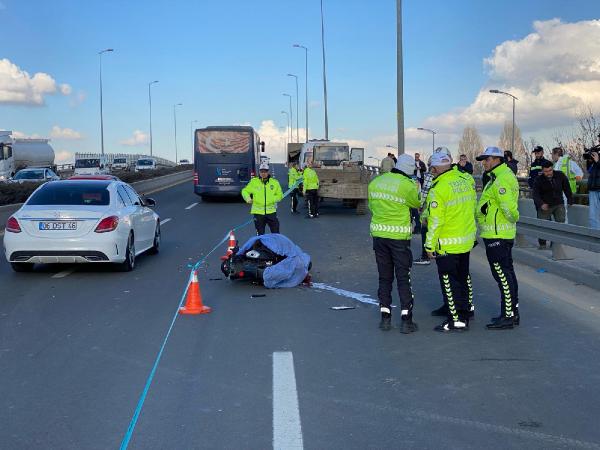 Muhammet BAYRAM/ANKARA, (DHA)-ANKARA’da traktöre arkadan çarpan motosikletin sürücüsü Hasan Emre
