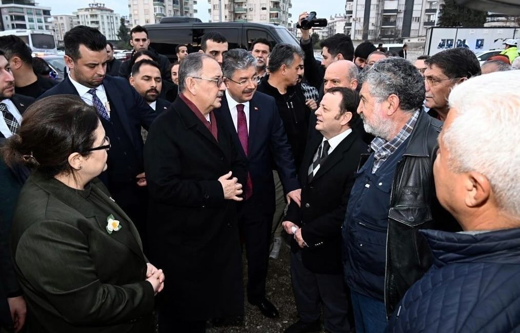 BAKAN ÖZHASEKİ," ŞİMDİ TESLİM EDECEĞİMİZ VEYA BİRKAÇ AY İÇERİSİNDE VERECEĞİMİZ