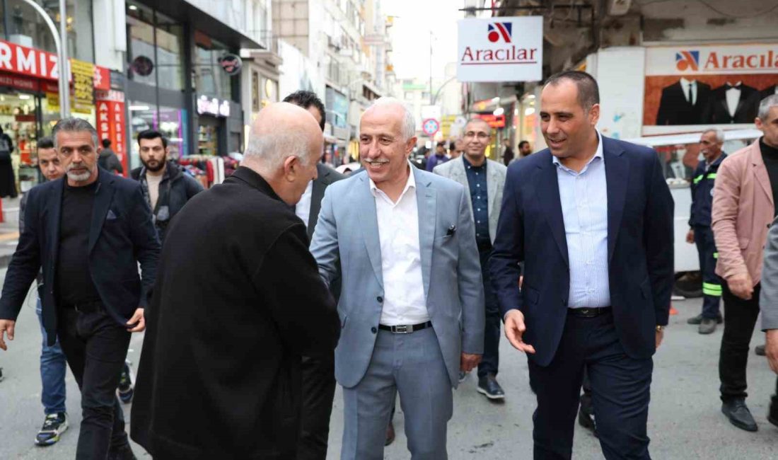 VATANDAŞ VE ESNAF ZİYARETLERİNİ SÜRDÜREN AKDENİZ BELEDİYE BAŞKANI MUSTAFA GÜLTAK,