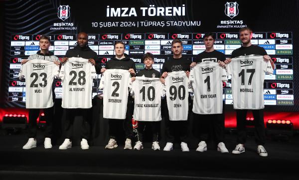 besiktasta yeni transferler icin imza toreni duzenlendi e96fcc4