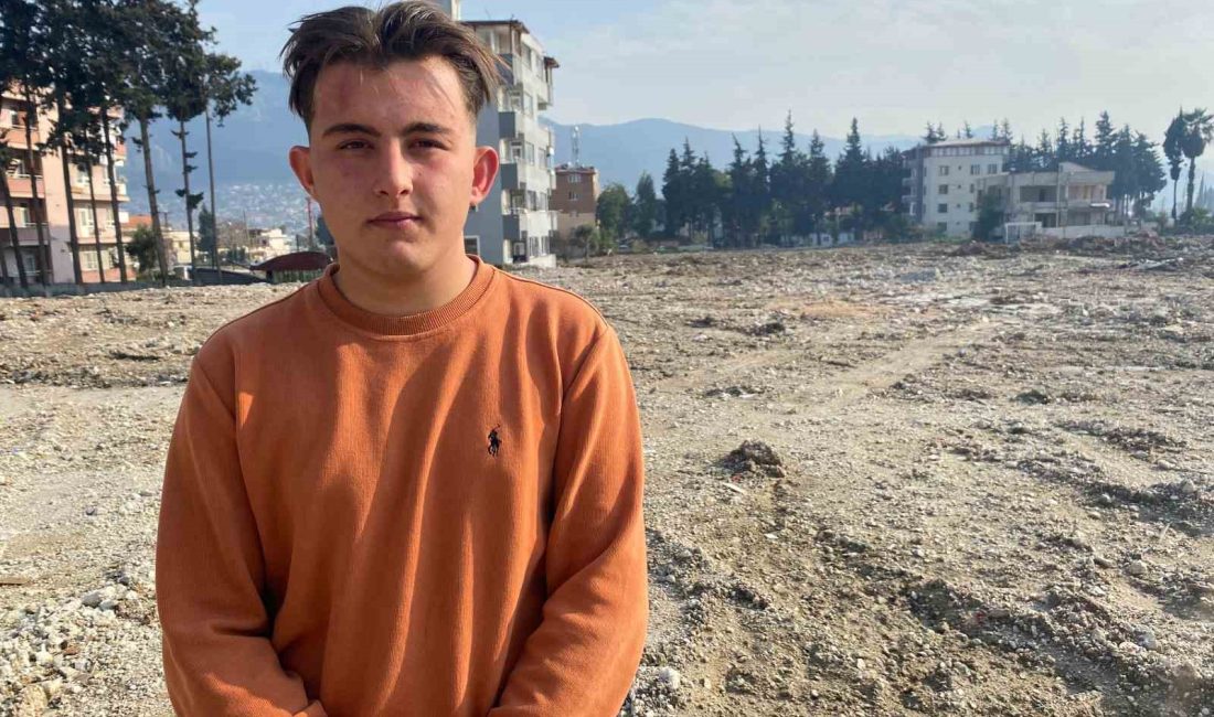 HATAY'DA YAŞAYAN 19 YAŞINDAKİ AHMET USLU,3 BUÇUK SAATTE KURTARILDIĞI BİNANIN