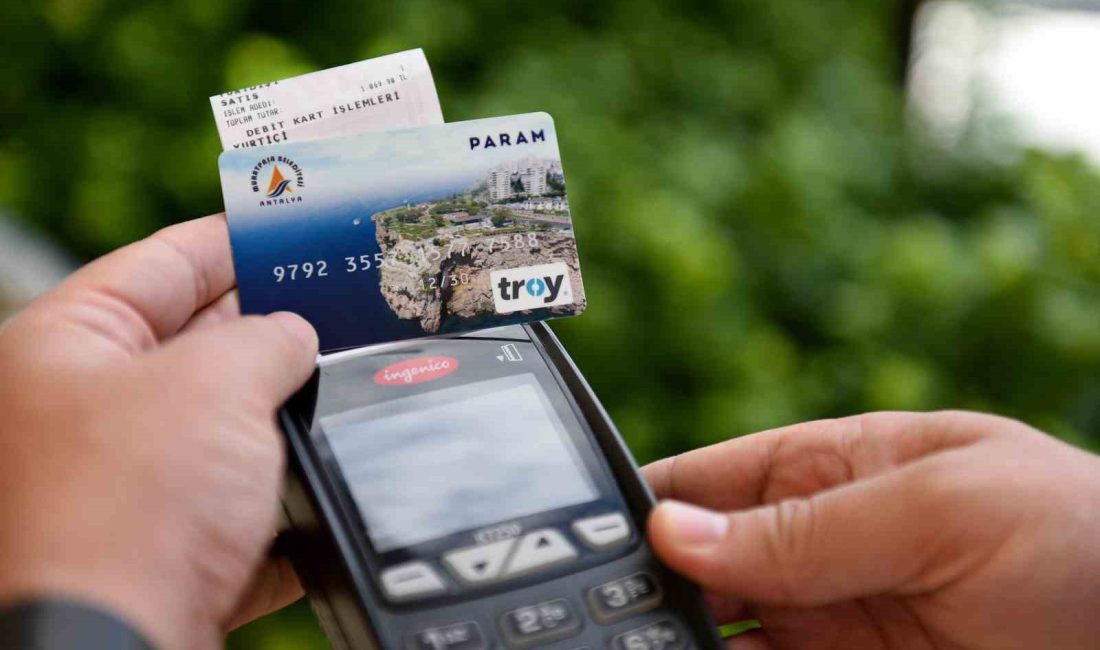 ANTALYA’DA MURATPAŞA BELEDİYESİ’NİN ÇEVRECİ KOMŞU KART PROJESİYLE EVSEL ATIKLARI CAM,