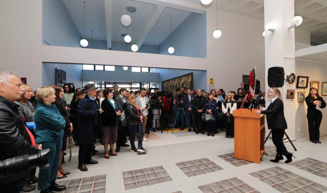 AKDENİZ ÜNİVERSİTESİ(AÜ) GÜZEL SANATLAR