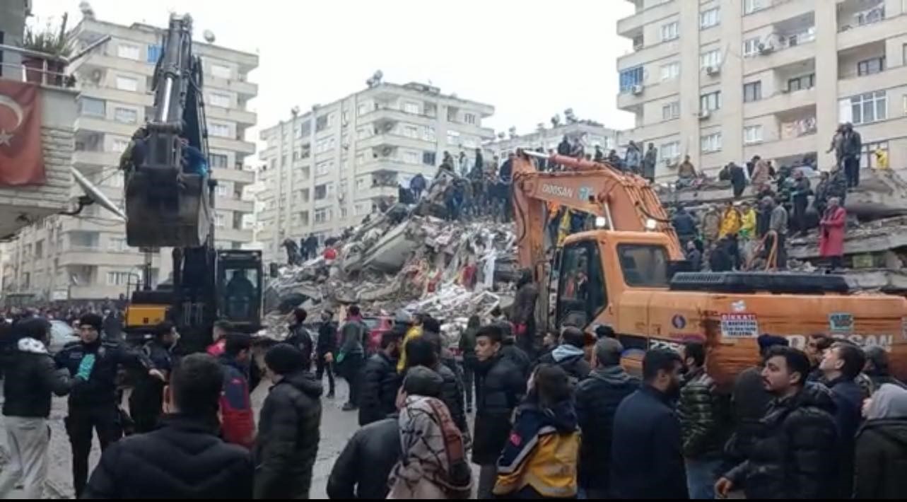Kahramanmaraş Can Çekişiyor..!