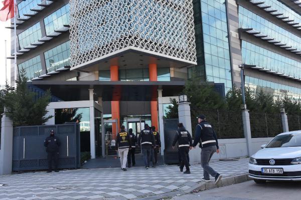ŞÜPHELİLERDEN 20’Sİ YAKALANDI İzmir’de yüksek kar vaadiyle nitelikli dolandırıcılık suçundan