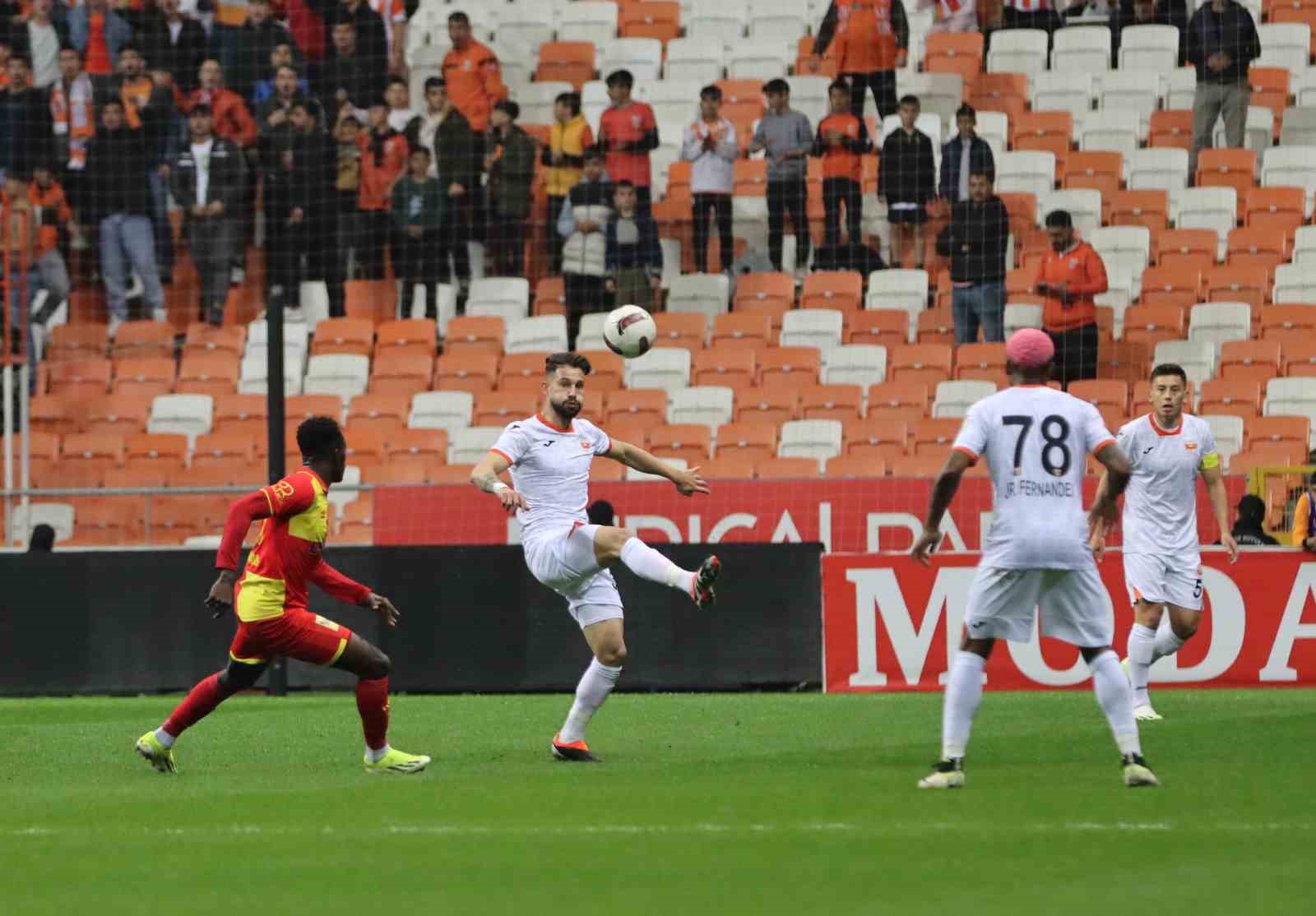 Trendyol 1. Lig: Adanaspor: 0 - Göztepe: 3 (Maç sonucu) Trendyol 1. Lig: Adanaspor: 0 - Göztepe: 3 (Maç sonucu)