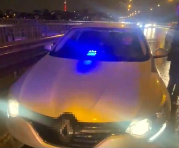 ANKARA, (DHA)- İÇİŞLERİ Bakanı Ali Yerlikaya, mevzuata aykırı şekilde  aracında