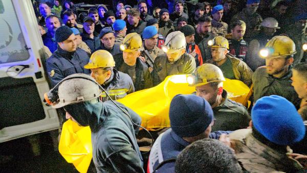 Zonguldak'ta maden ocağında göçük: 1 ölü (3)