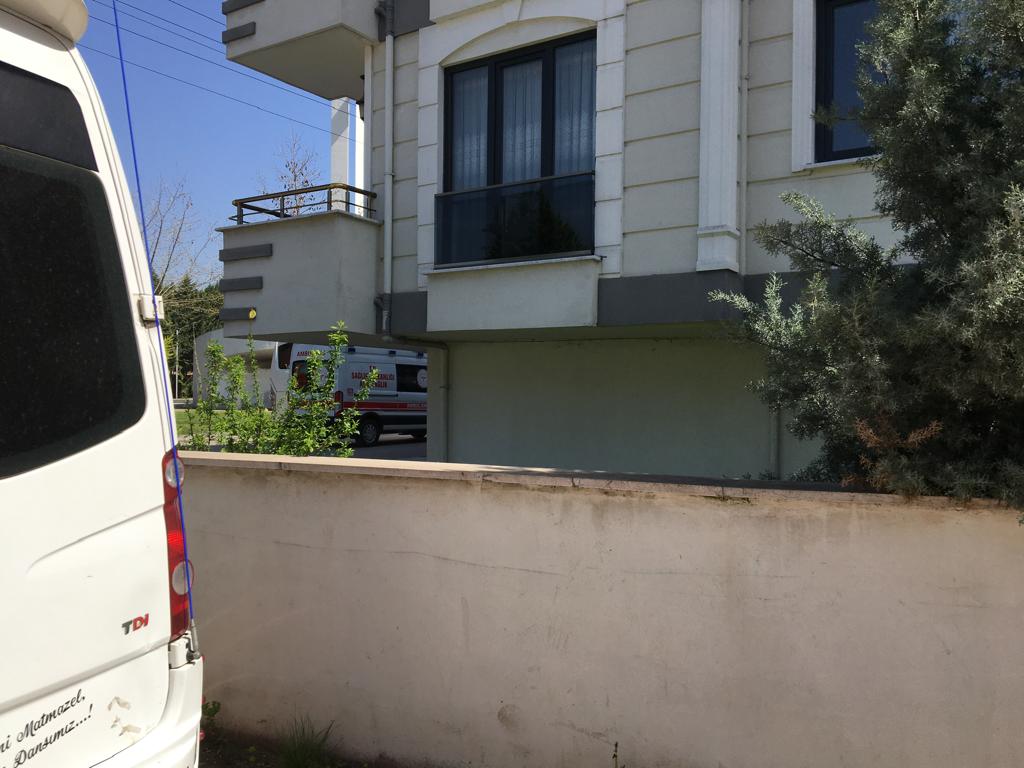 3uncu katin balkonundan dusen cocuk yaralandi 6606b66e1a964