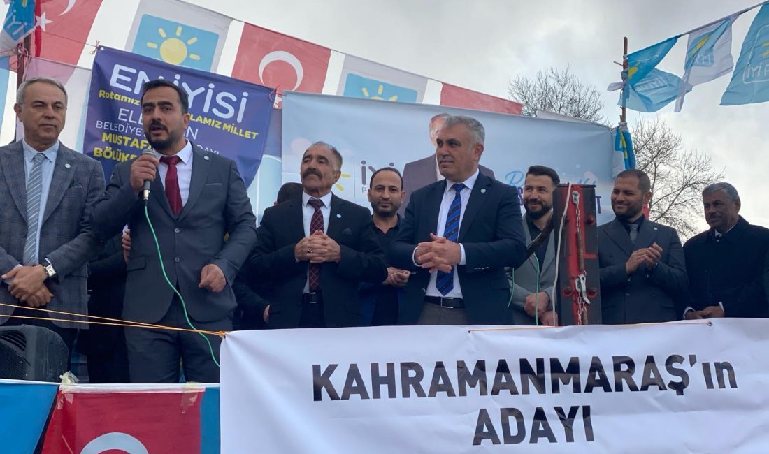 Zafer Partisi Elbistan İlçe Başkanı Ve Yönetim Kurulu Üyeleri Partilerinden