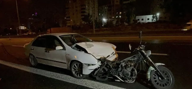 BURDUR'da otomobilin elektrikli motosikletle çarpışması sonucu meydana gelen trafik kazasında