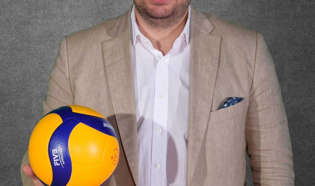 İZMİR, – Erkekler Voleybol 1’inci Ligi Yarı Final Grubu’nu 2