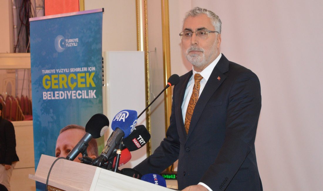 İLK İFTARINI MEMLEKETİNDE YAPTI Bir dizi ziyaret ve programlara katılmak