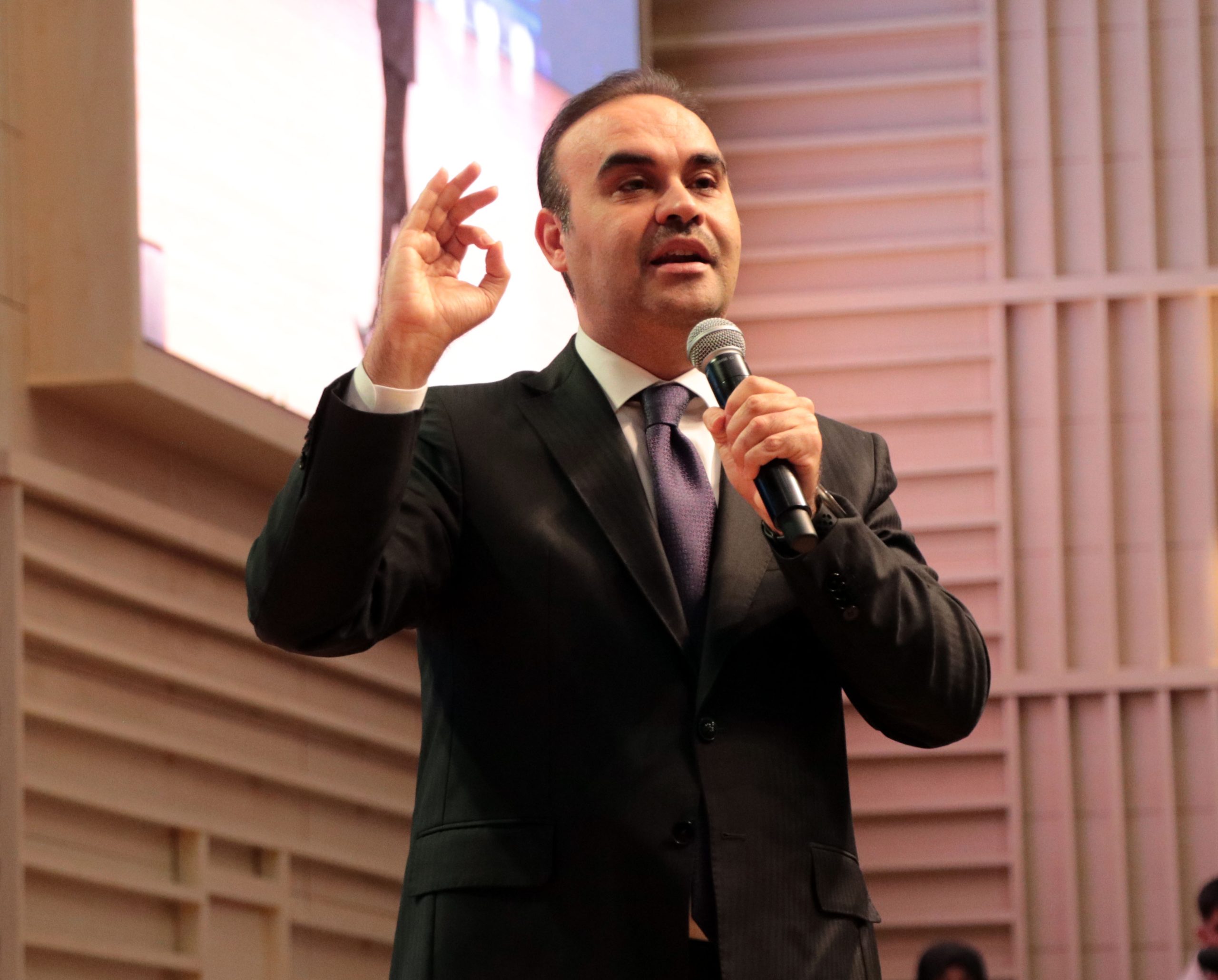 bakan kacir ilk milli haberlesme uydumuz turksat 6 ayi uzaya gondermeye hazirlaniyoruz 65fdbfebb2e33 scaled