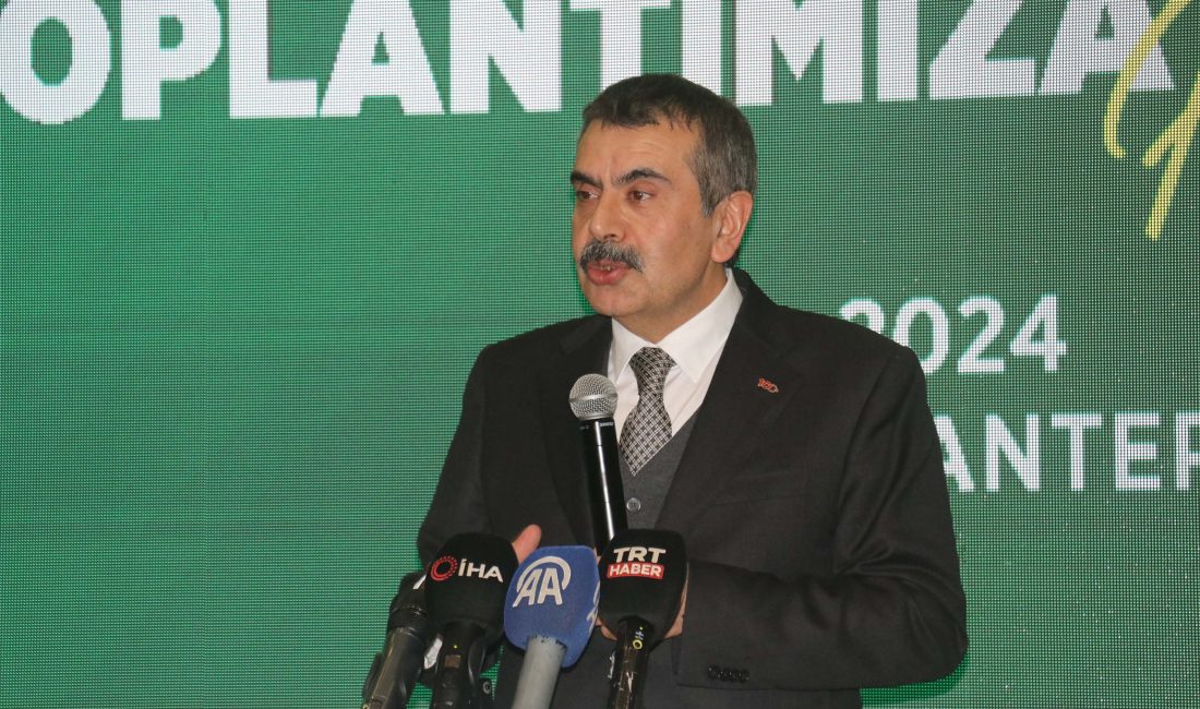 ÖĞRETMENLER İLE İFTARDA BULUŞTU Milli Eğitim Bakanı Yusuf Tekin Gaziantep’teki