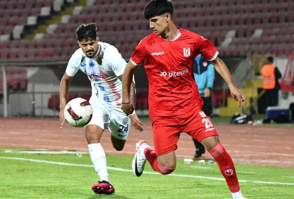 BALIKESİR, – TFF 3’üncü Lig 4’üncü Grup ekiplerinden Balıkesirspor’un 18