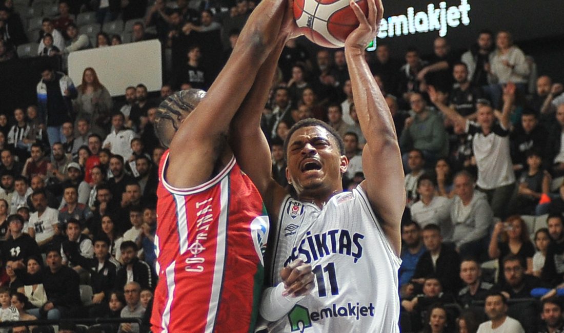 İSTANBUL, – SALON: BJK Emlakjet Spor Kompleksi HAKEMLER: Mehmet Karabilecen,