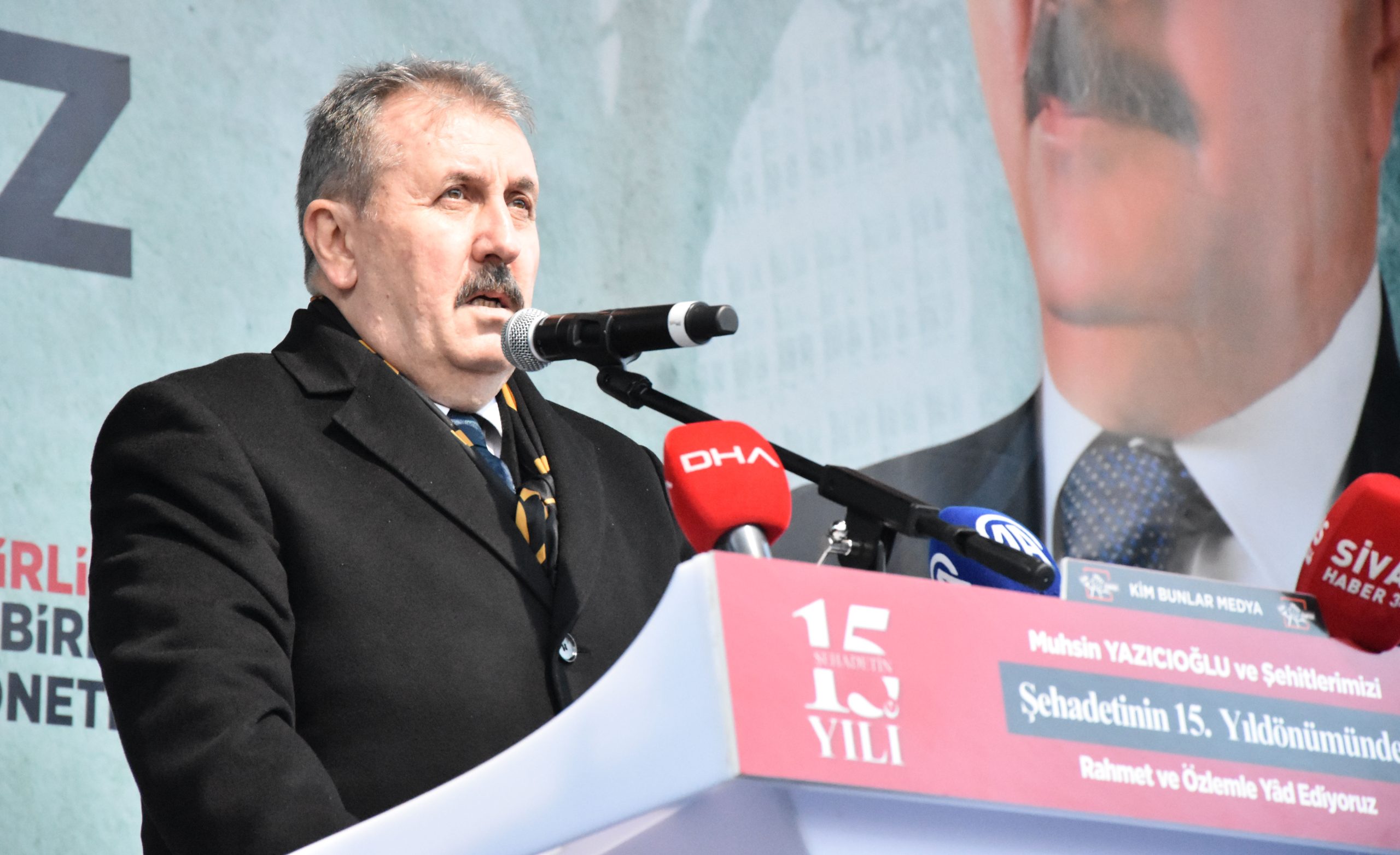 Destici: Yazıcıoğlu'nun emanetini taşımaktan gurur duyuyorum