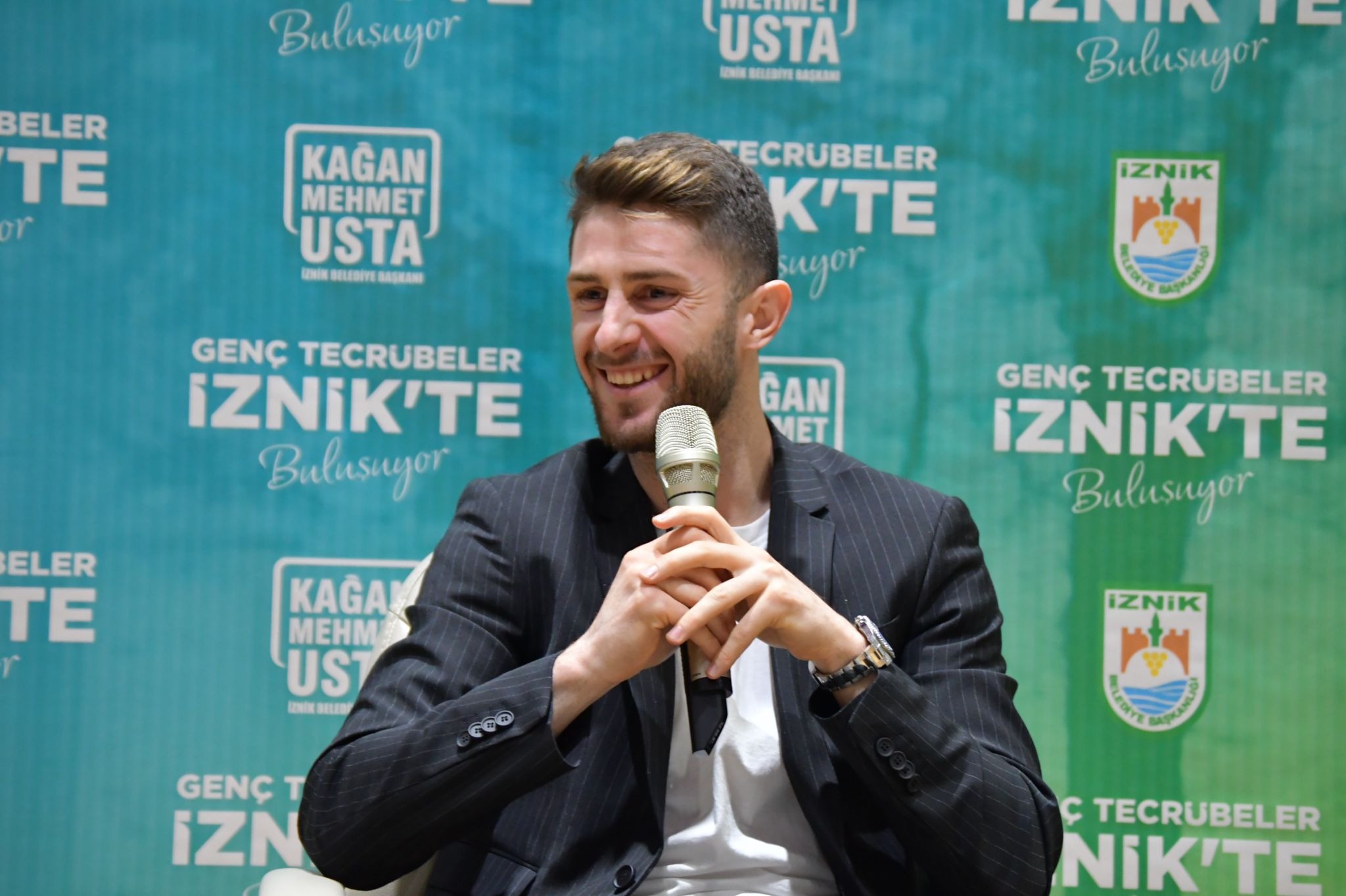 Fenerbahçeli İsmail Yüksek: Avrupa’da gitmek isteyeceğim kulüp, çocukluk hayalim Manchester United 1 fenerbahceli ismail yuksek avrupada gitmek isteyecegim kulup cocukluk hayalim manchester united 65effe6e8c455