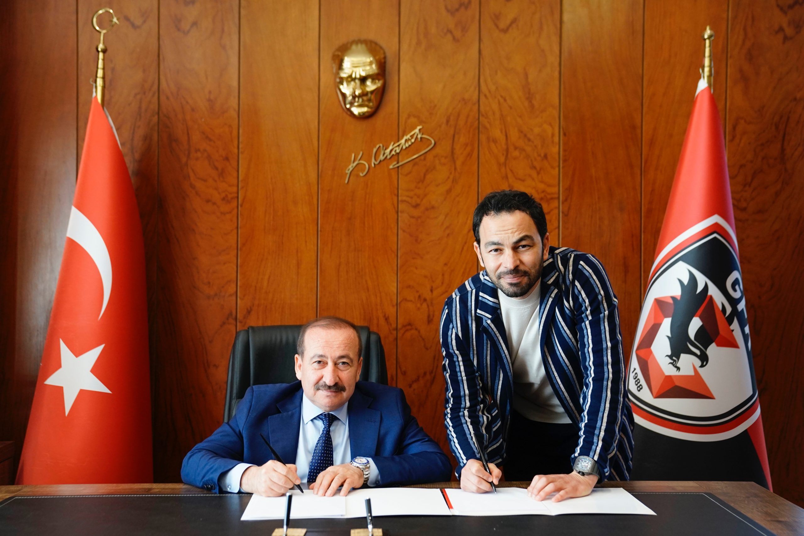 Gaziantep FK, Selçuk İnan ile 1.5 yıllık sözleşme imzaladı