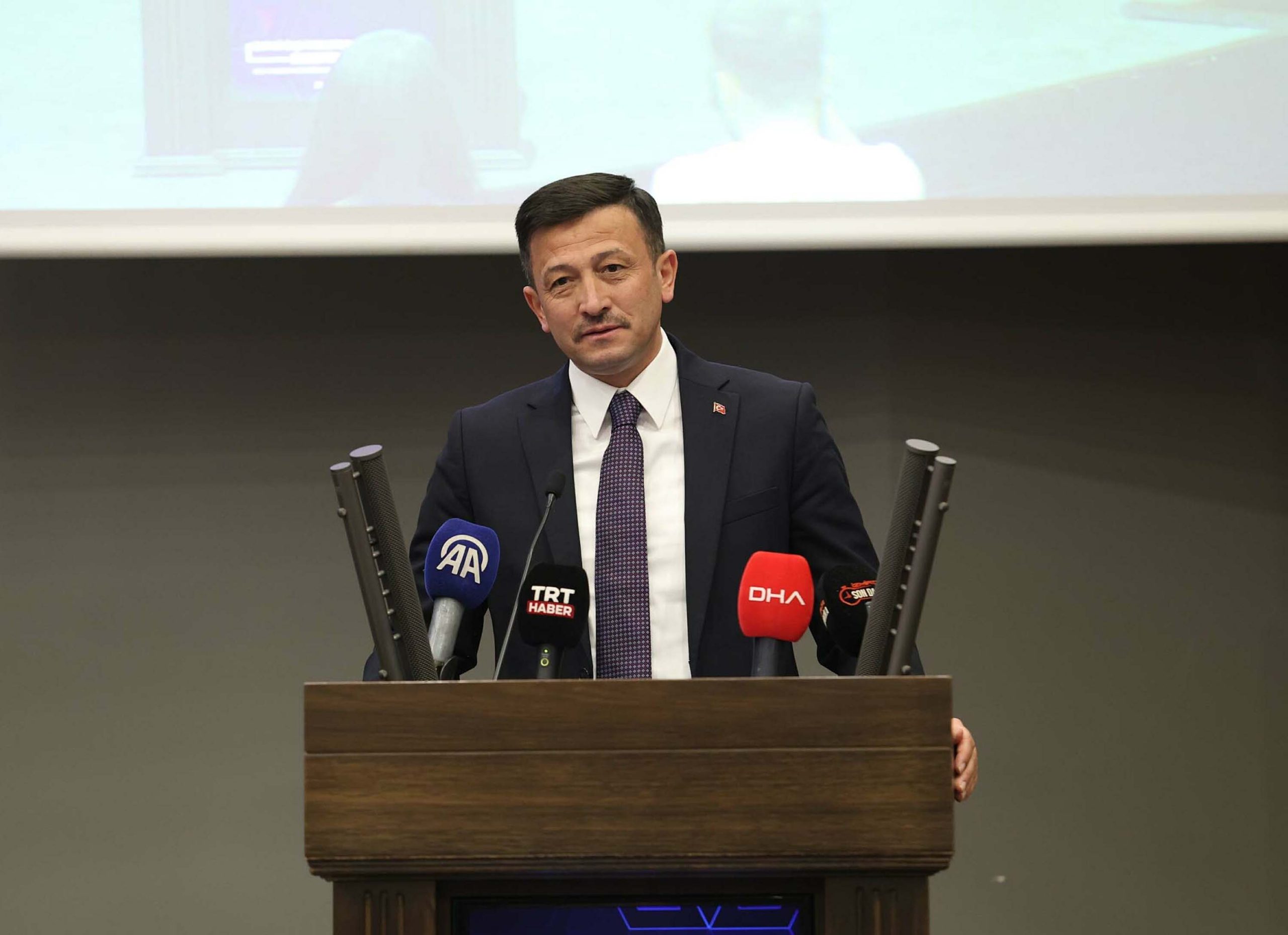 Hamza Dağ: İzmir'deki bir aday hakkında bu kadar konuşması çok manidar