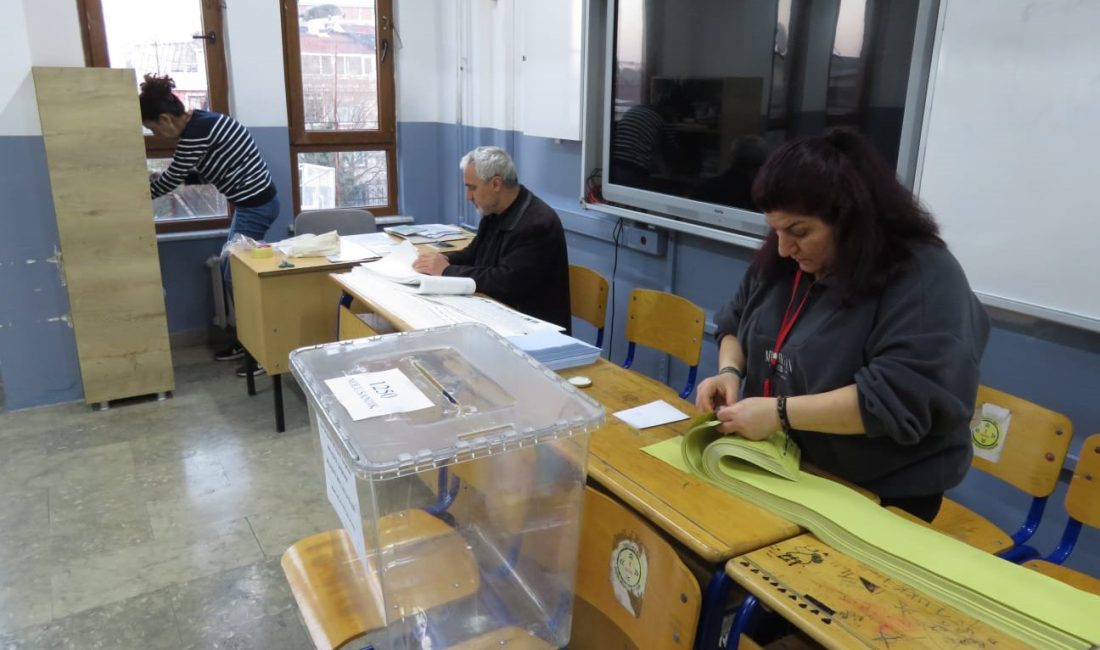 Cengiz ÇOBAN-Hasan YILDIRIM/İSTANBUL, – İstanbul’da, Mahalli İdareler Genel Seçimleri’nde sandık