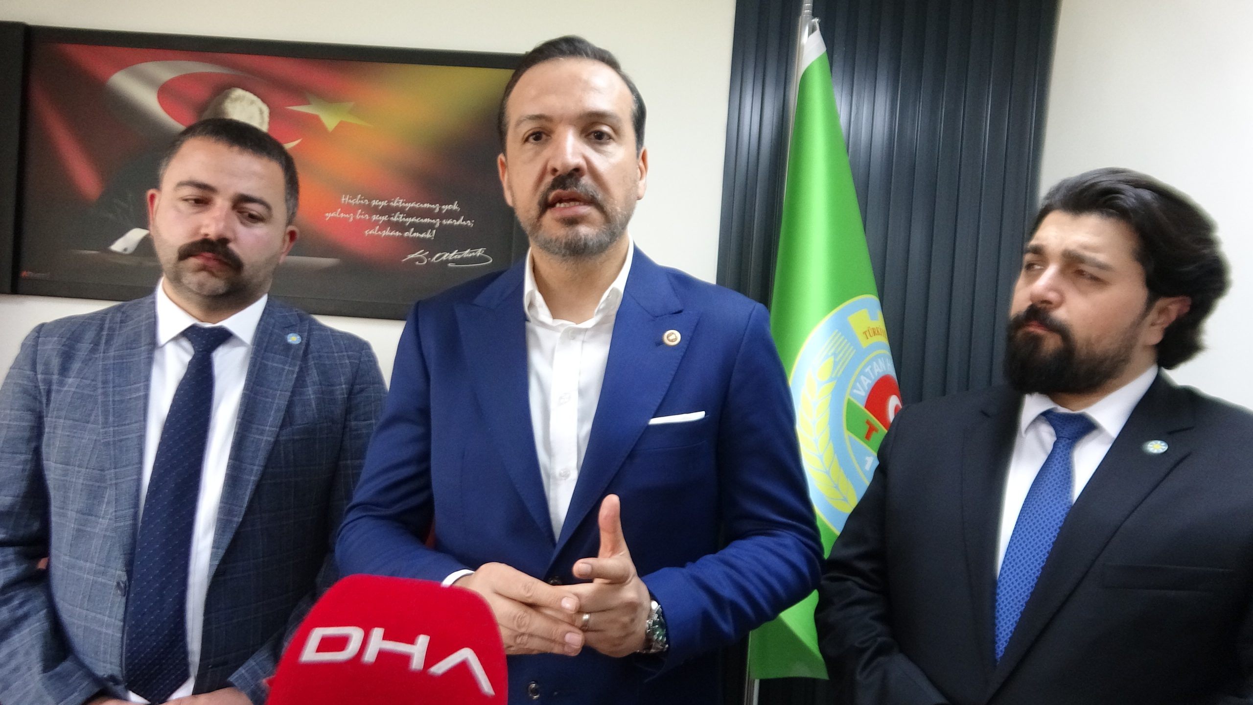İYİ Partili Zorlu: Genel Başkanımızın 'Siyaseti bırakacağım' ifadesi, milletimize bir çağrıdır
