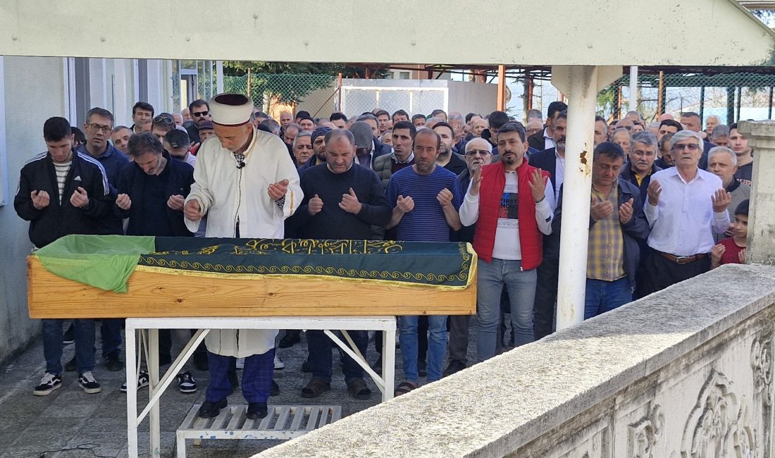 Ersin DEMİR/TEKKEKÖY (Samsun), – MUĞLA’nın Ortaca ilçesinde, sokak ortasında tartıştığı