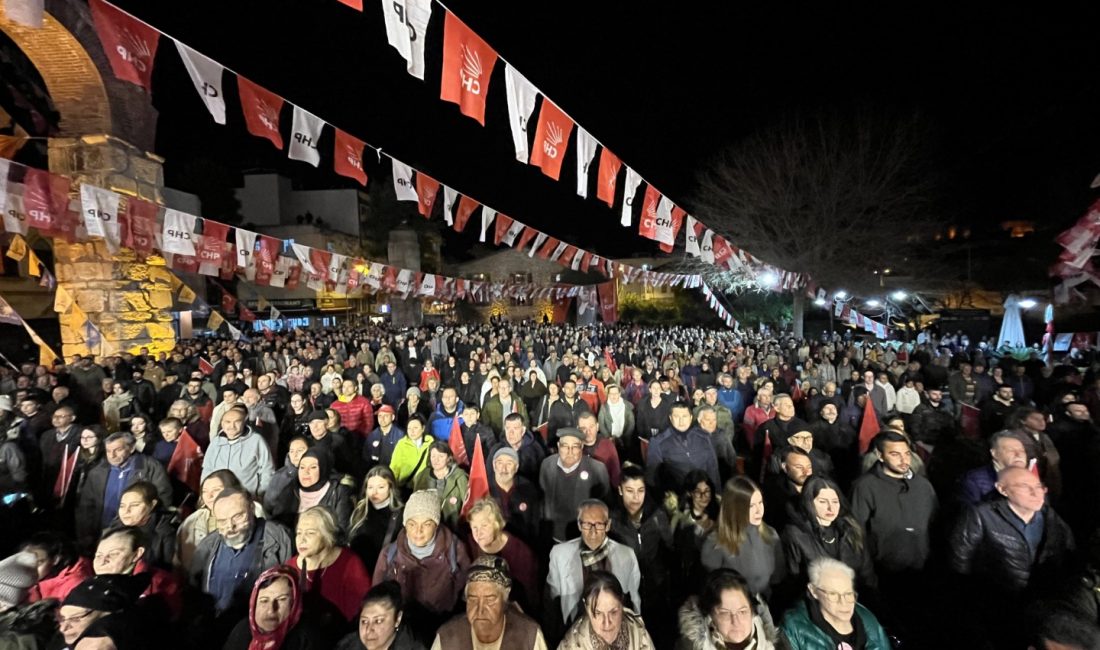 SELÇUK’TA PROJE TANITIM TOPLANTISINA KATILDI CHP Genel Başkanı Özgür Özel,