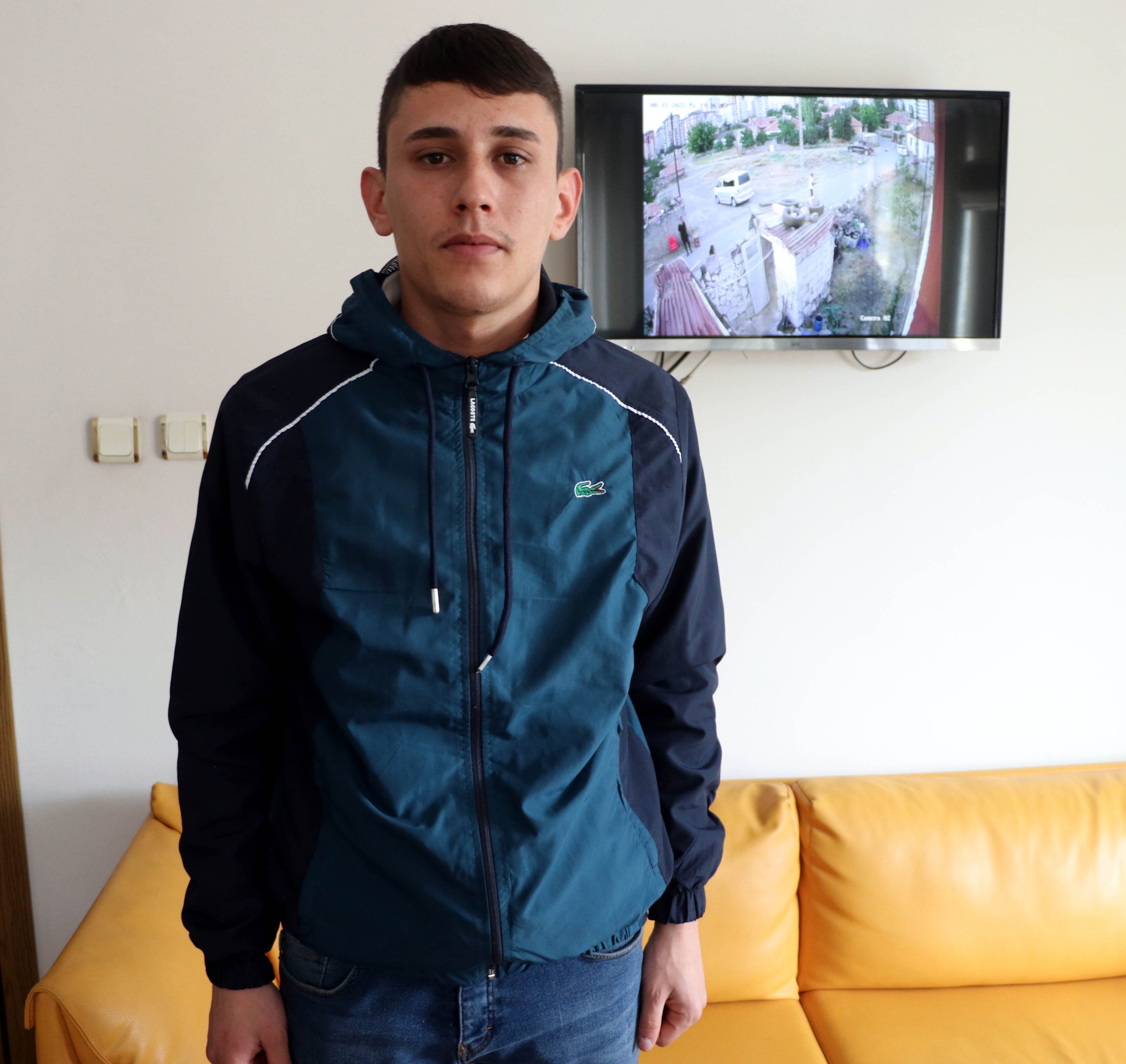 Şarkıcı Işık'ın karıştığı komşu kavgasında yaralanan Yusuf: Vücudumda saçmalar hala duruyor