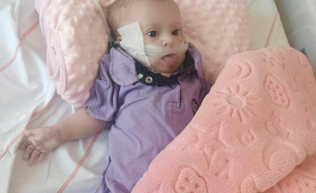 Akif ÖZALP/SİİRT, -SİİRT’ten ambulans uçakla Konya’ya sevk edilen 4 aylık