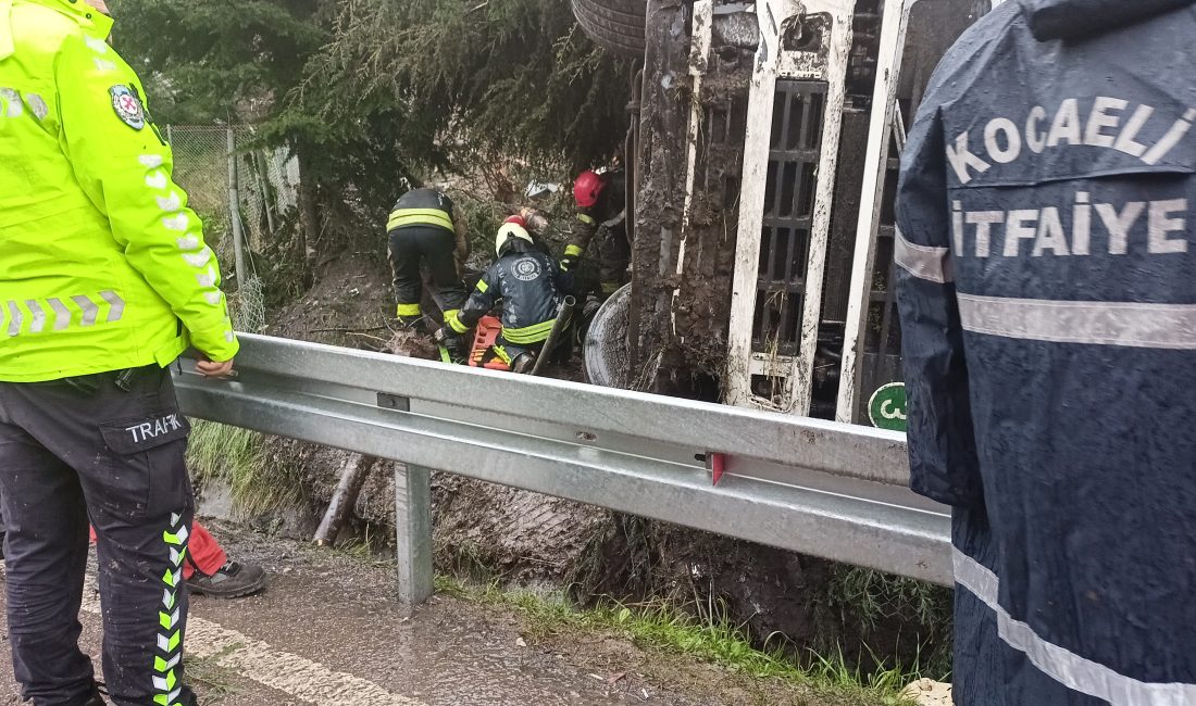 Nazım Özgün ERBULAN-Dinçer AKBİR/ İZMİT(Kocaeli), – KOCAELİ’nin İzmit ilçesinde, TEM