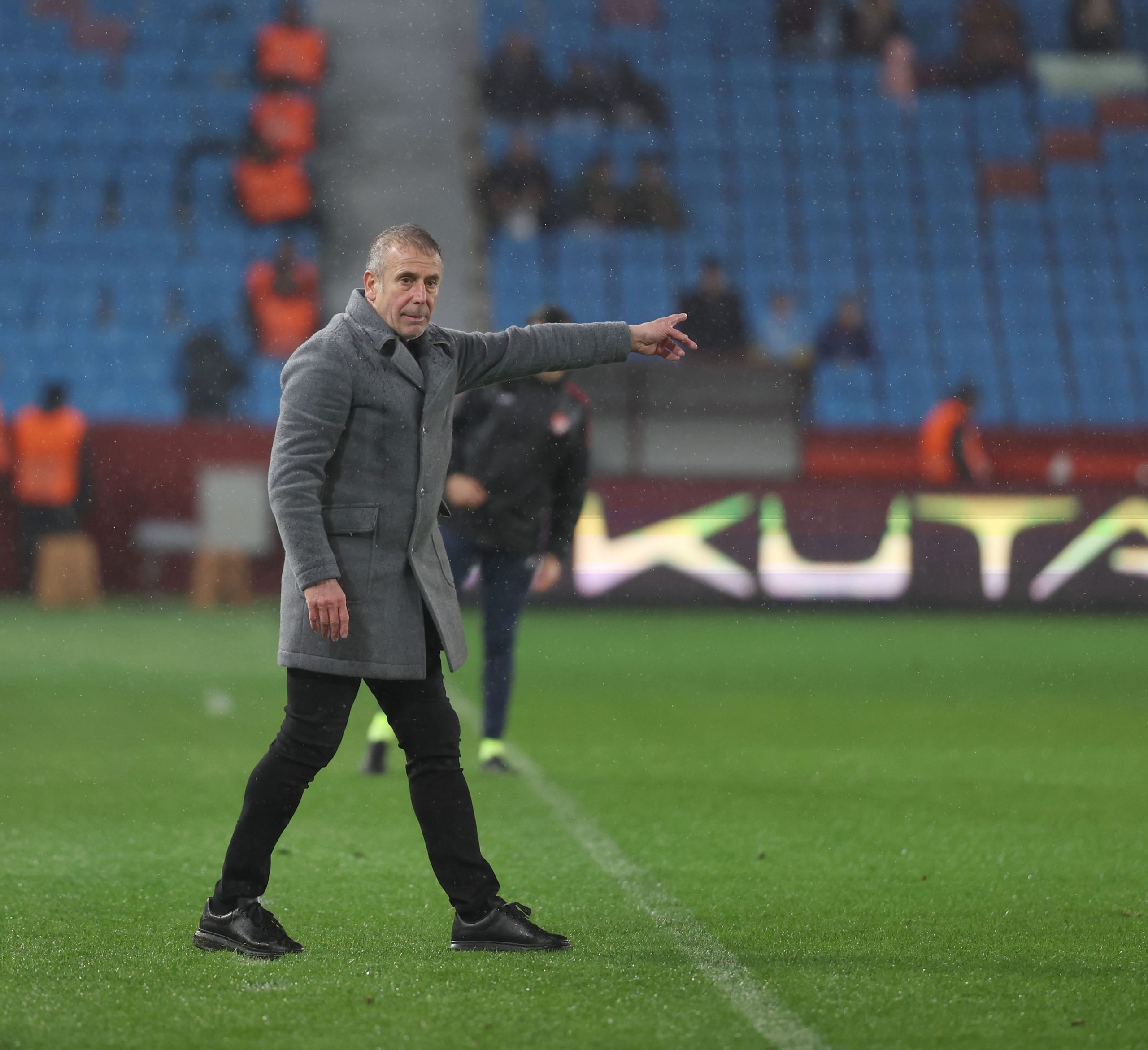 trabzonspor fatih karagumruk fotograflar 65ec98dfee414 scaled