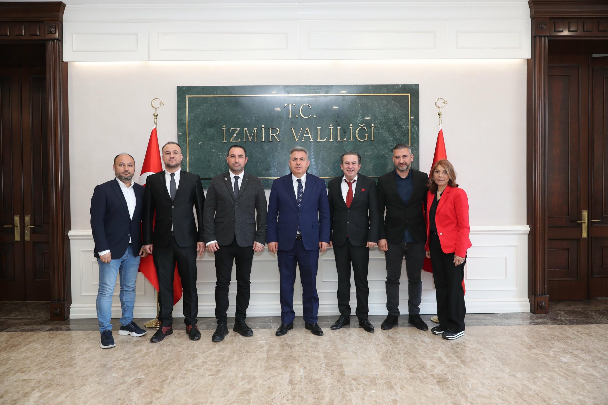 tsyd izmir subesinden vali elbana ziyaret 65fd9a6f48781 scaled