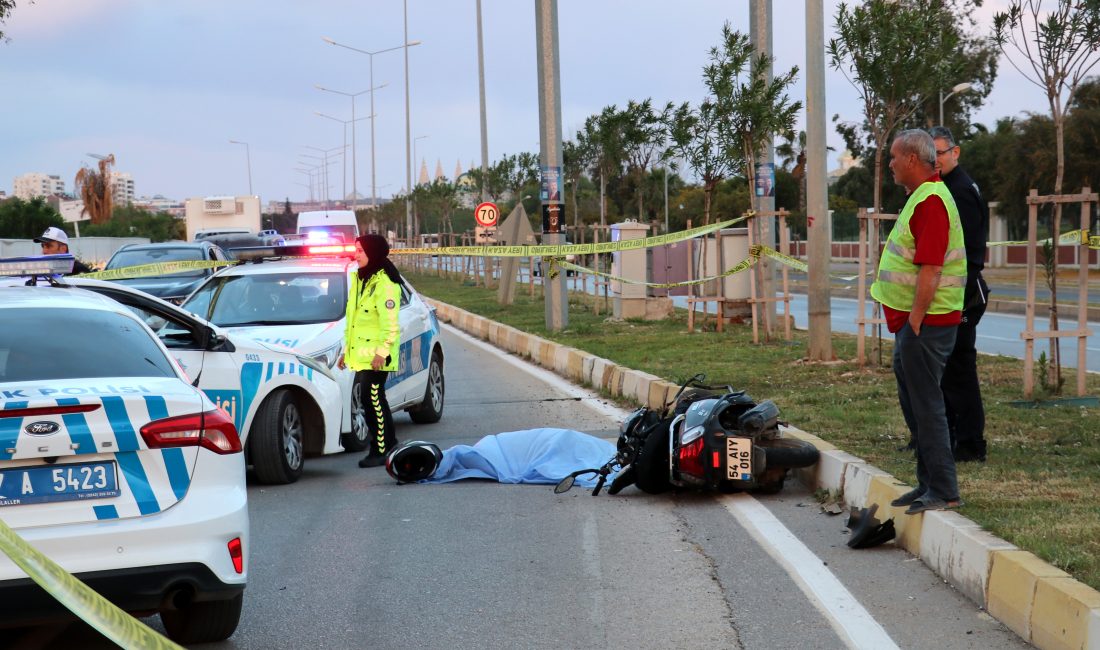 Tunahan KIR/ANTALYA, – ANTALYA’da ehliyetsiz Kaan Ü.’nün (15) kamyonla çarptığı
